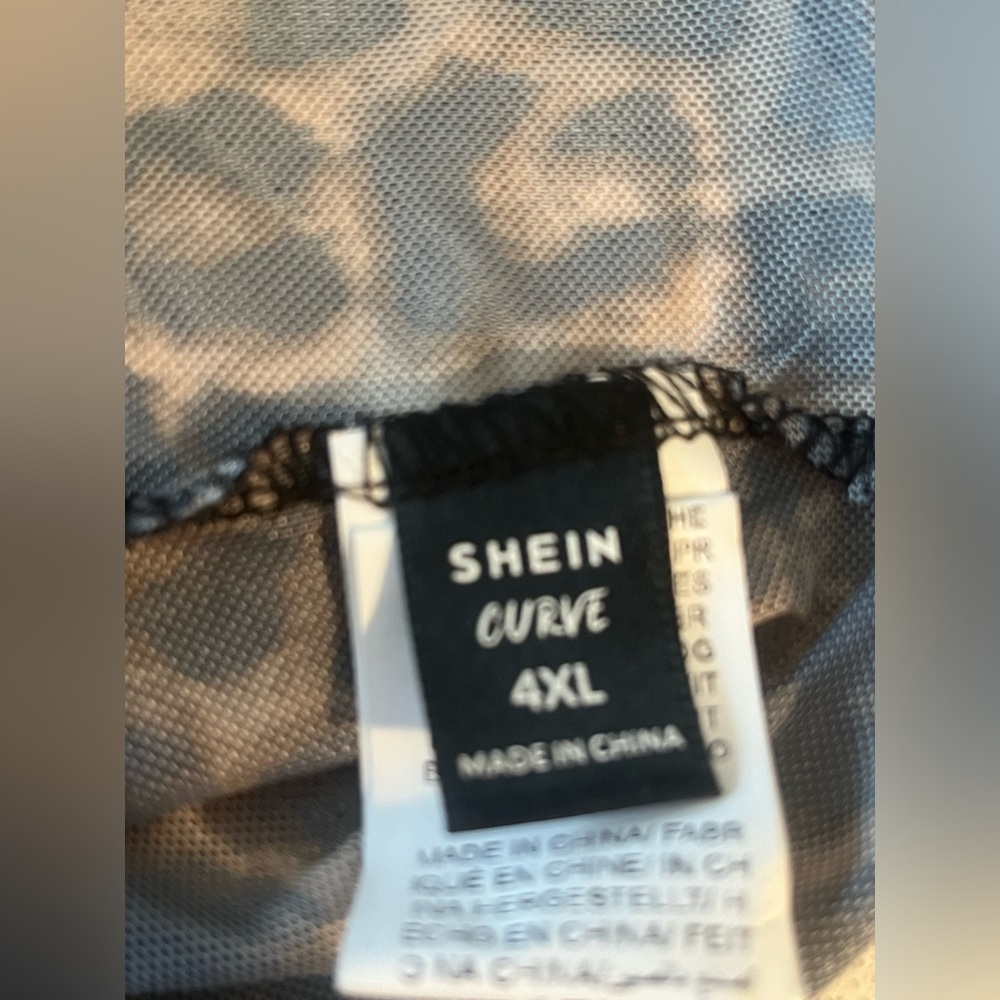 Sheer Cropped Leopard Top - Picture 6 of 6